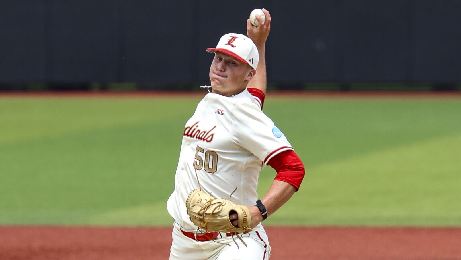 3 games. 3 days. 1 tough bullpen. Louisville’s CWS challenge resumes vs. Oregon State